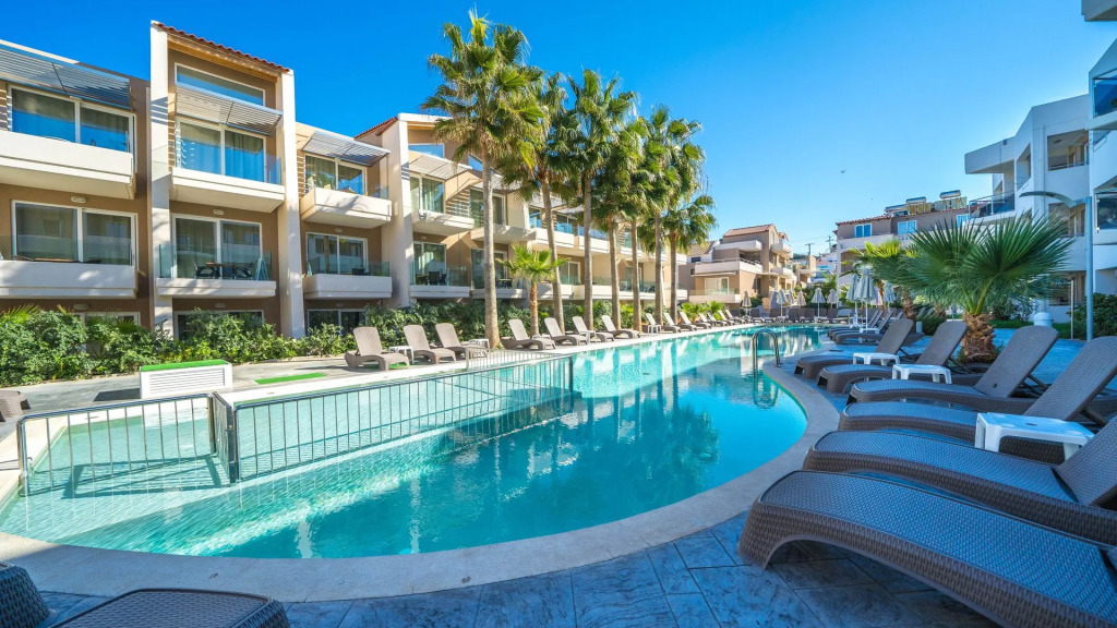 Marika Beach Hotel