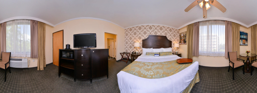St Charles Inn, Superior Hotel