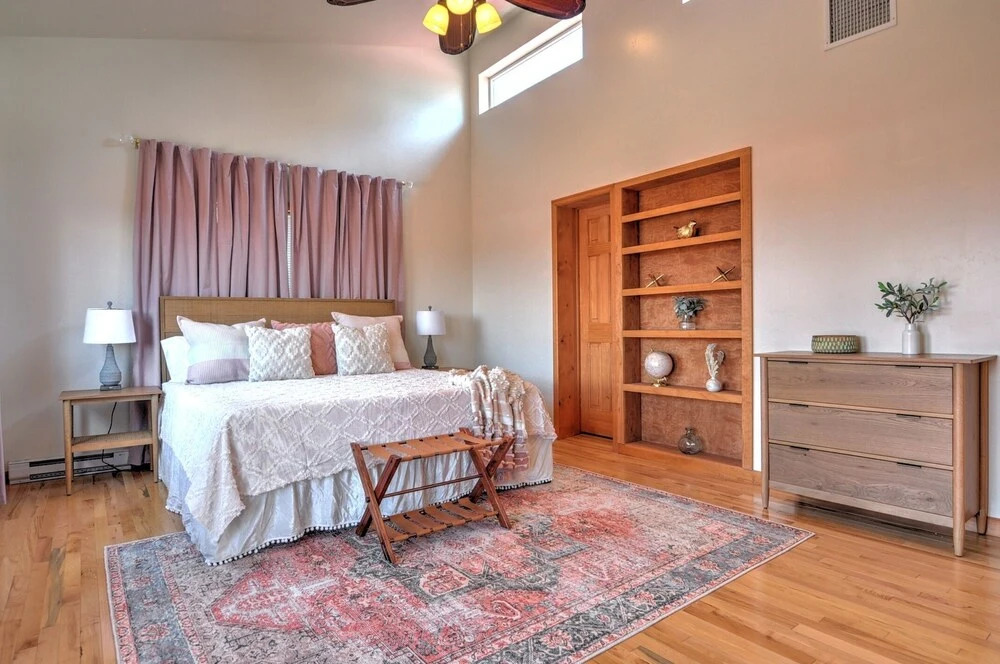 Casita Overlooking Horizon 2 Bedroom Home