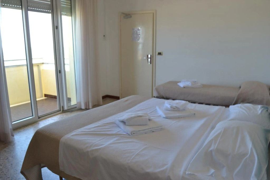 Hotel Artide - Beach Front