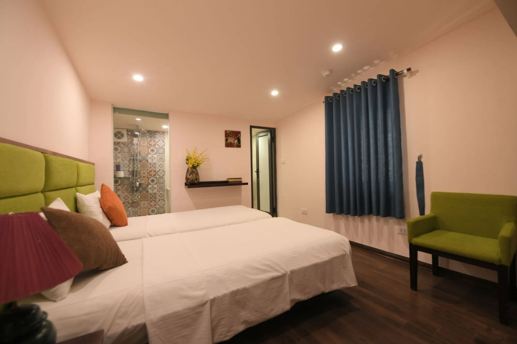 Hanoi Royal Hotel & Travel Old Quarter