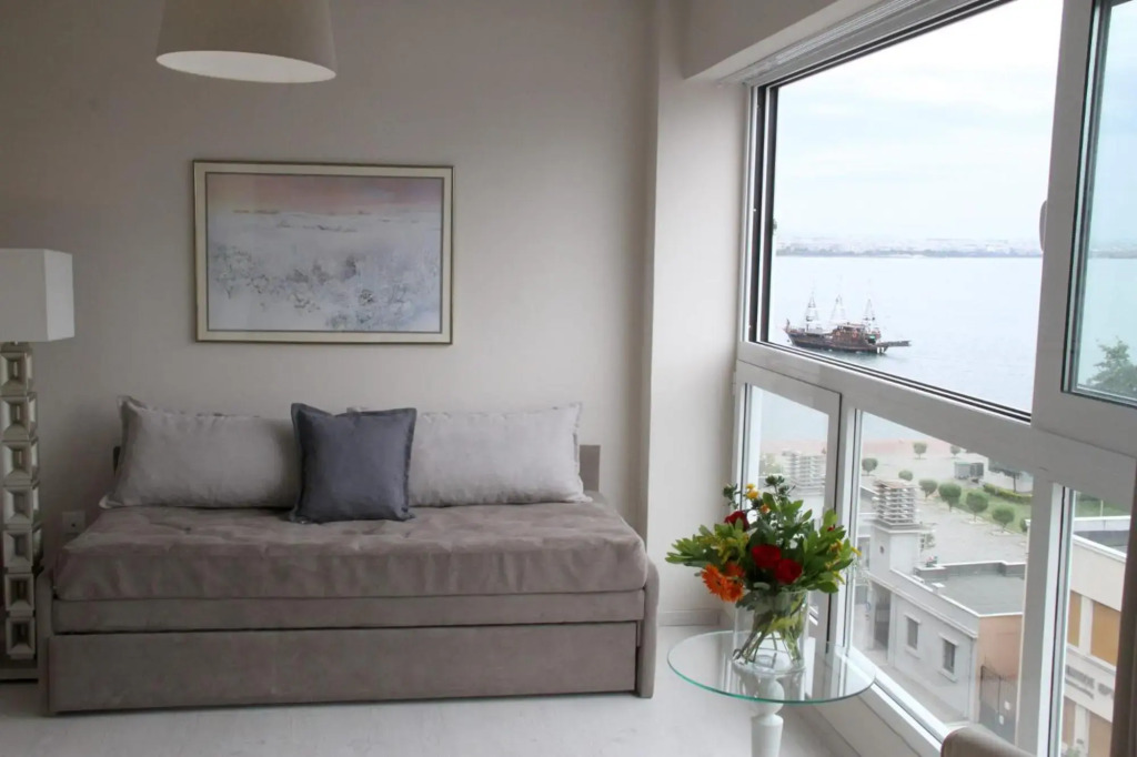 Waterfront Luxury Sea View Apartment