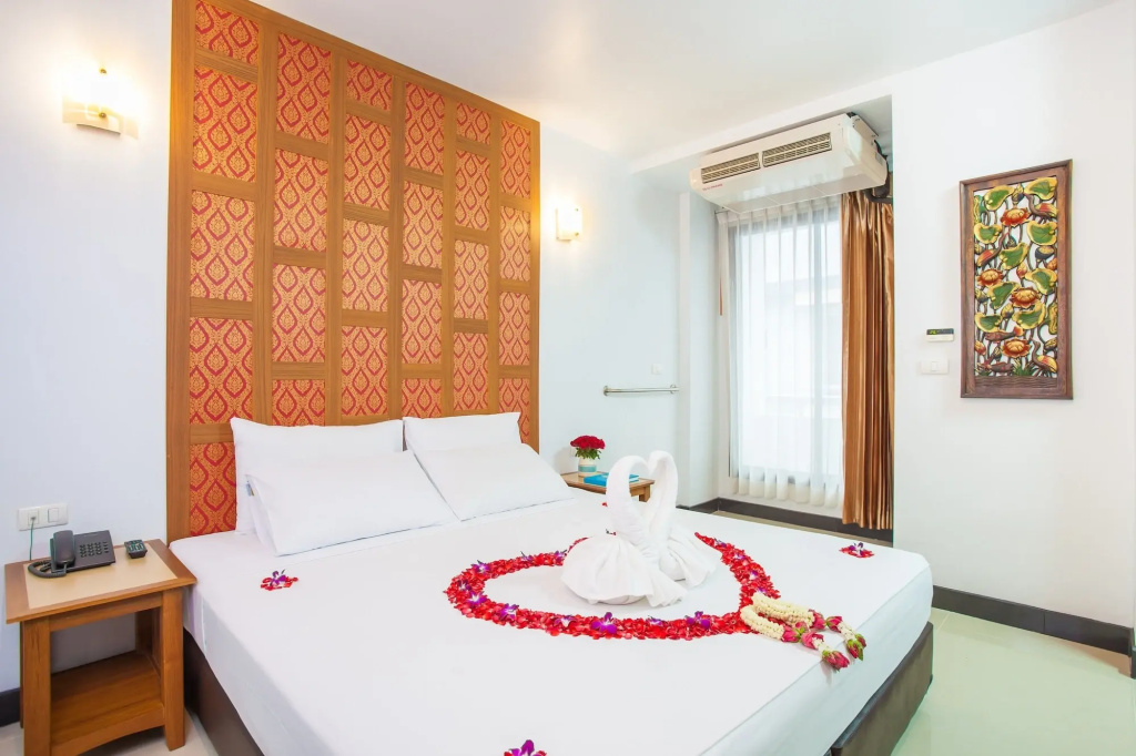 New Siam Palace Ville Hotel