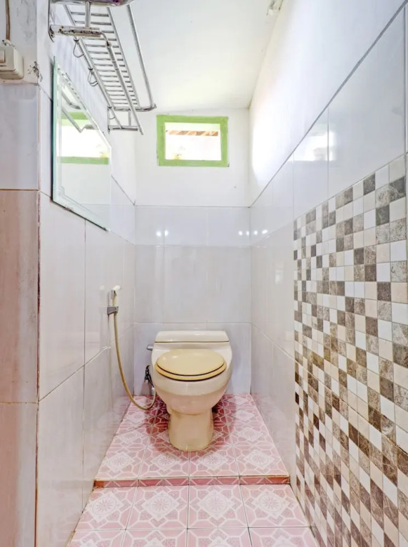 OYO Homes 90850 Cibeunying Eco Tourism Homestay Cibodas Maribaya 2