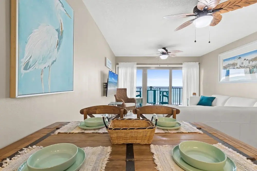 Emerald Towers West 3001 - Cozy Cove