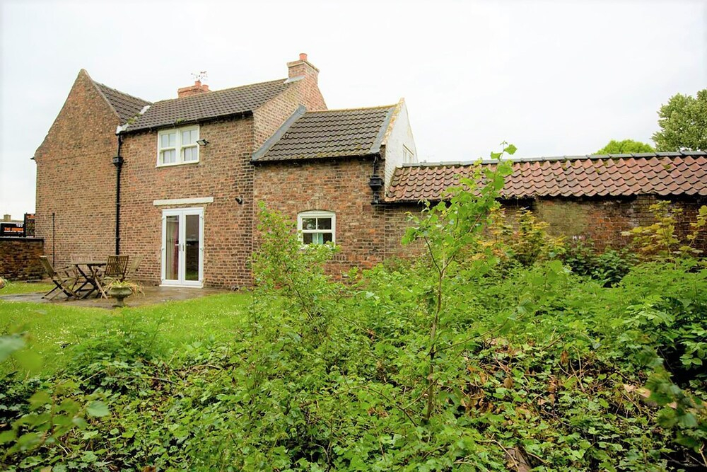 Carlton Towers Estate - Stapleton Rooms & Parkgate Cottages