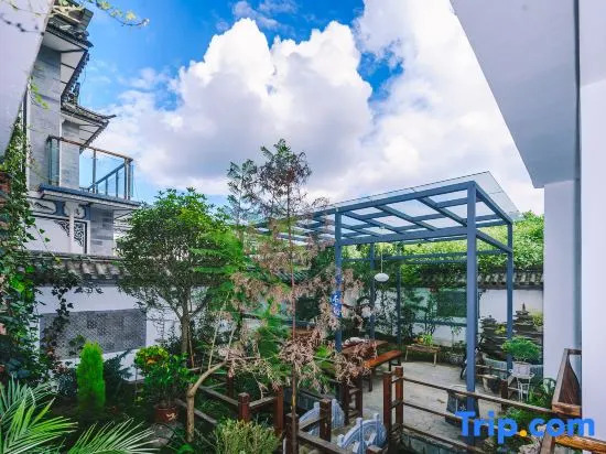 Floral Hotel ·Dali  Meiting Private Hotel(Dali University store)