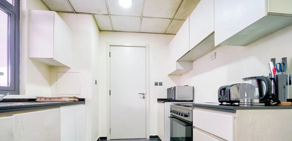 KOHH – 3BR Townhouse in Claret