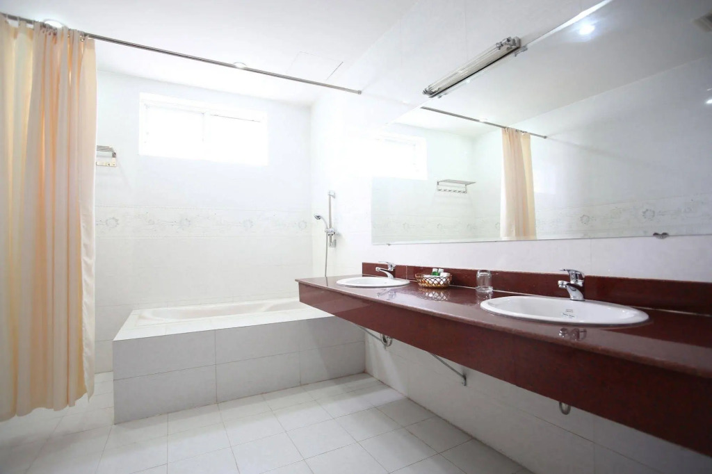 Tay Nam Bo Guest House
