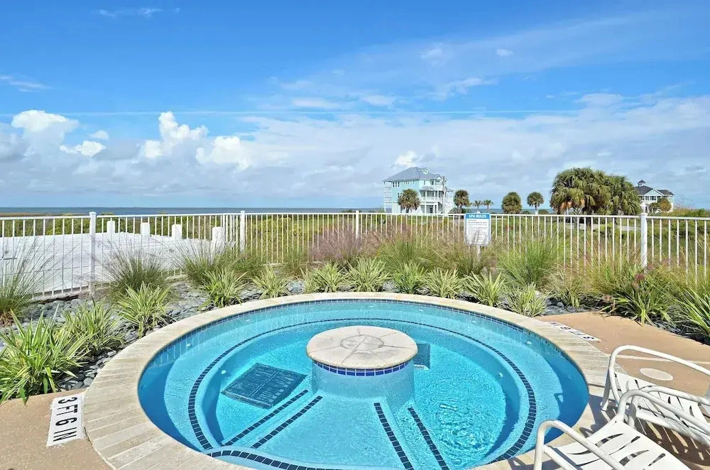Pointe West 202 - The Hermit Hideaway