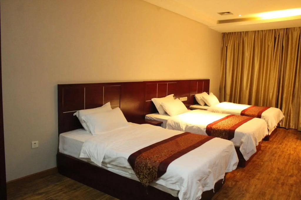 ZhongDa JinDu Hotel