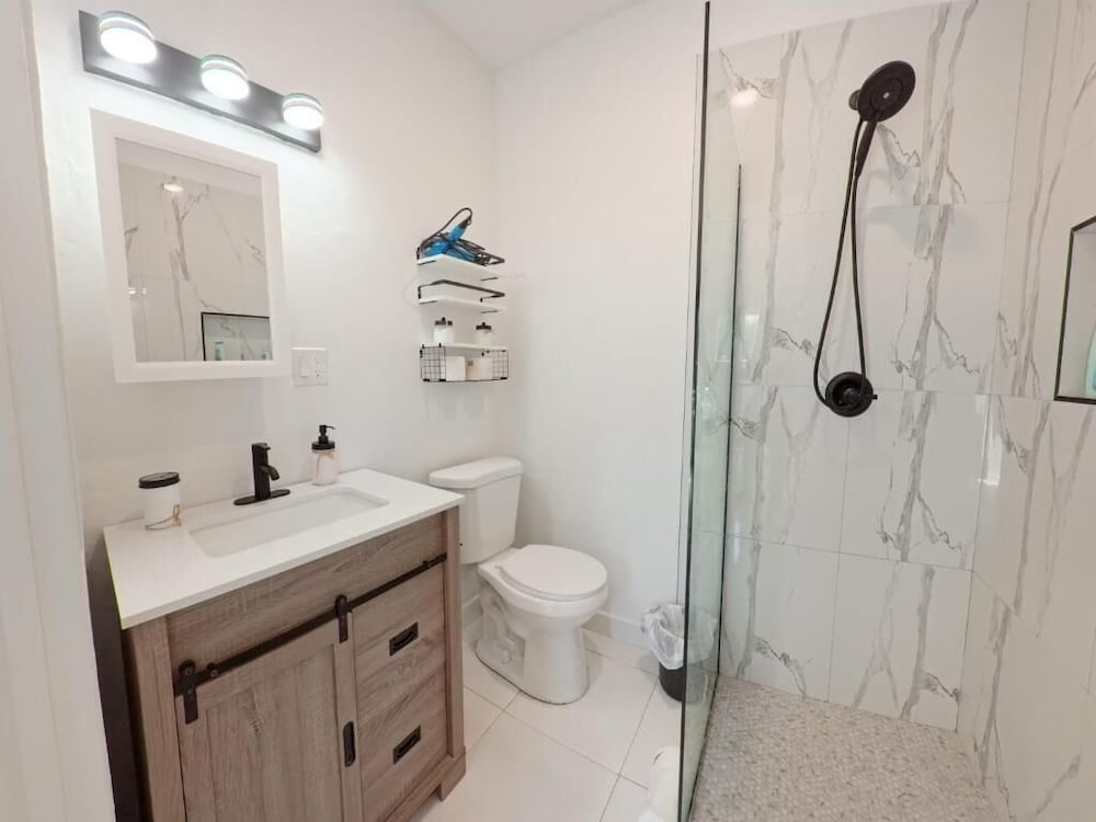21 North Hotel in Grace Bay