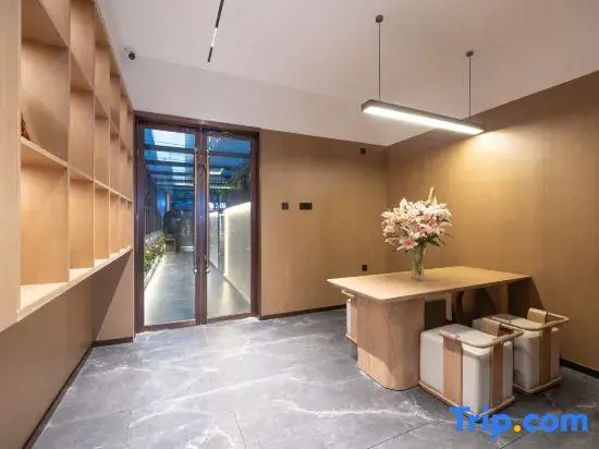 Tangfu Hotel (Yonghegong Branch, Nanluoguxiang, Beijing)