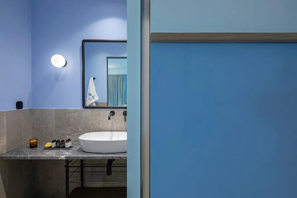 Acro Urban Suites