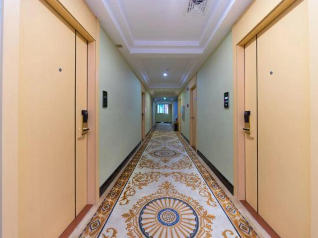 Guozhong Youke Hotel (Yuancheng Heyuan Middle School Branch)