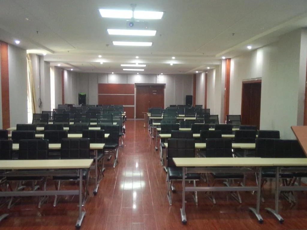 Yicheng Express Business Hotel