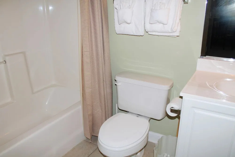 522 Ironwood Condo