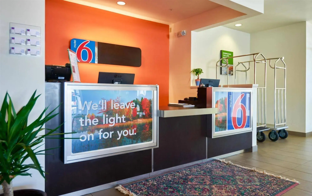 Motel 6 Wilkes Barre, PA - Arena