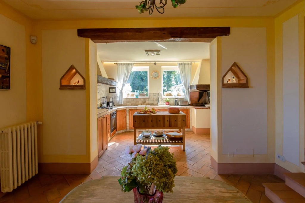 Il Felceto is a beautiful and charming farmhouse that enjoys a privileged position, with a view as f-Il Felceto