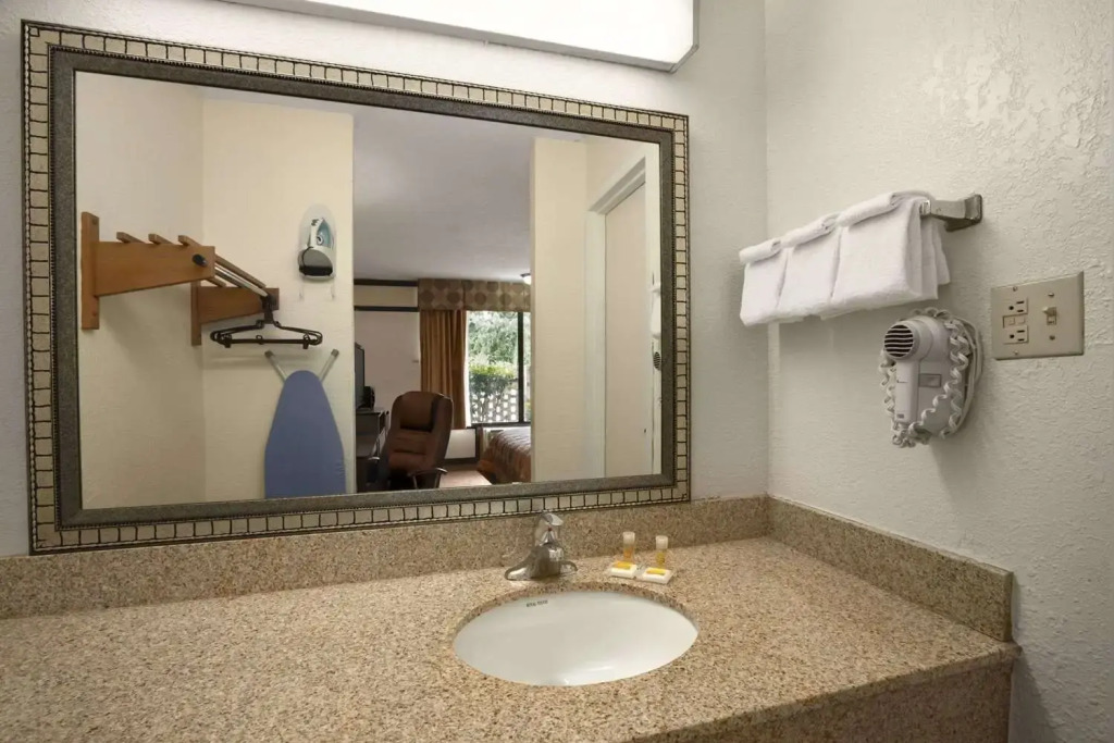 Days Inn Port Royal