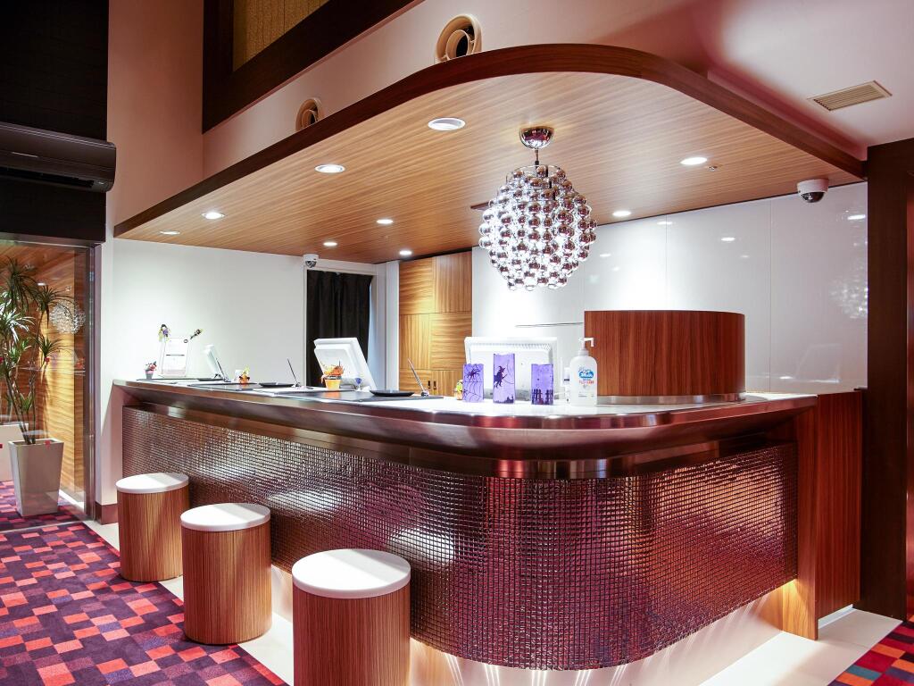 the b akasaka