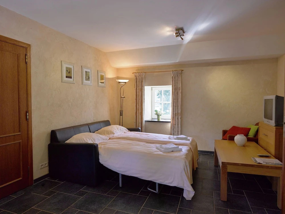 Apartment in the Beautiful Castle Chateau de Dieupart