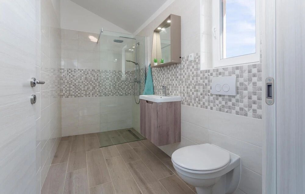 Beautiful Home In Kras
