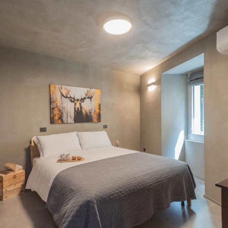 Urios Castle Suites by Rent All Como