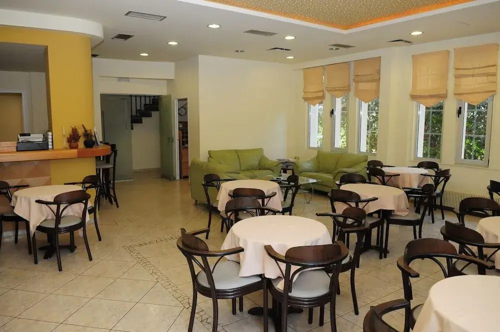Pantheon Hotel Athens Airport