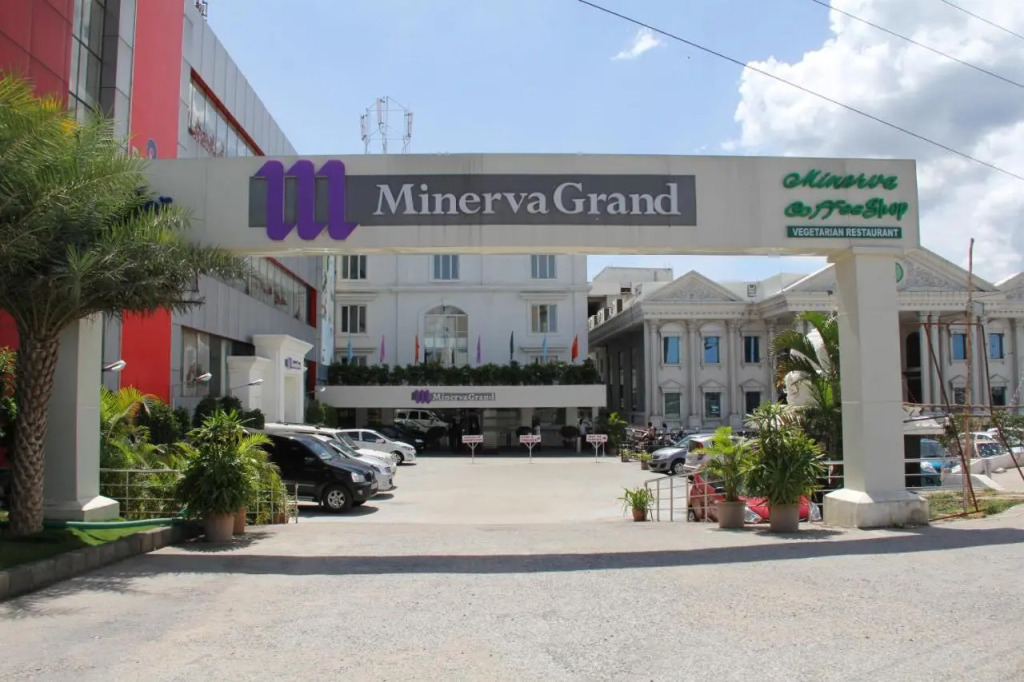 Minerva Grand Hotel