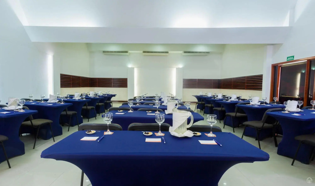 GHL Hotel Club el Puente