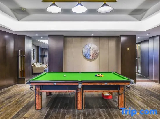 Xinhua Jian'guo Hotel