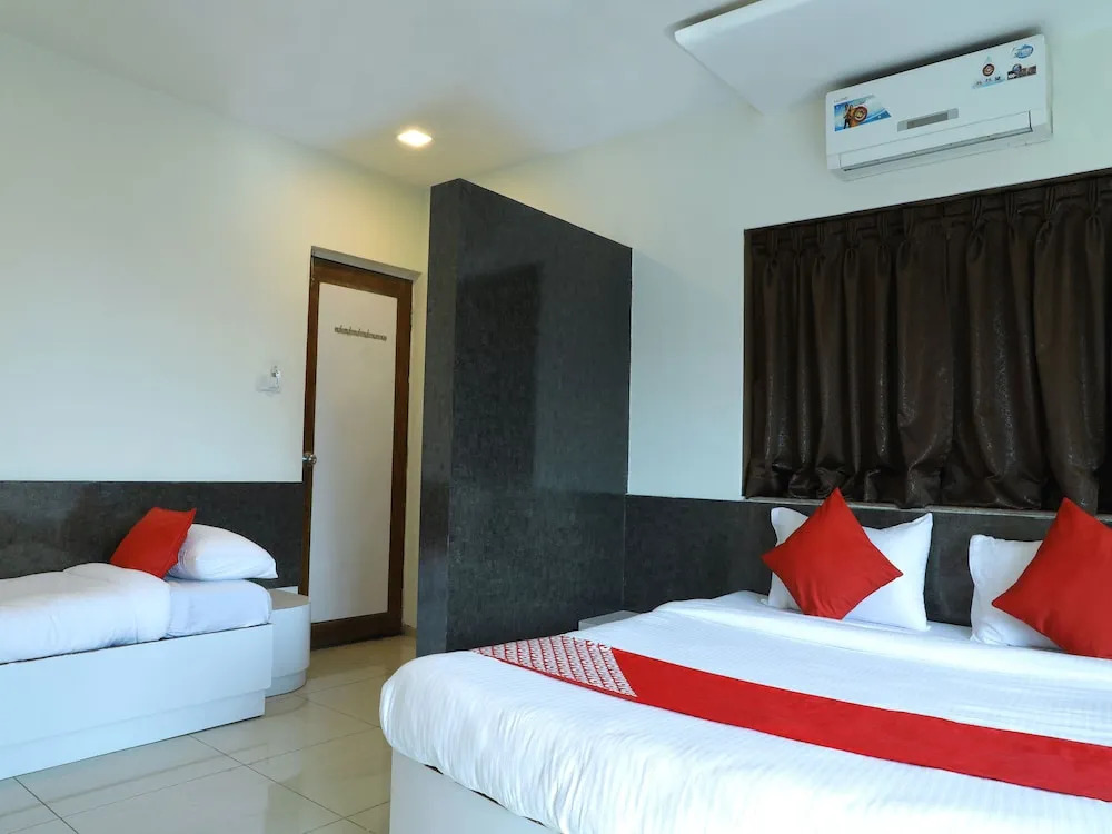 Hotel Anupama Mudras