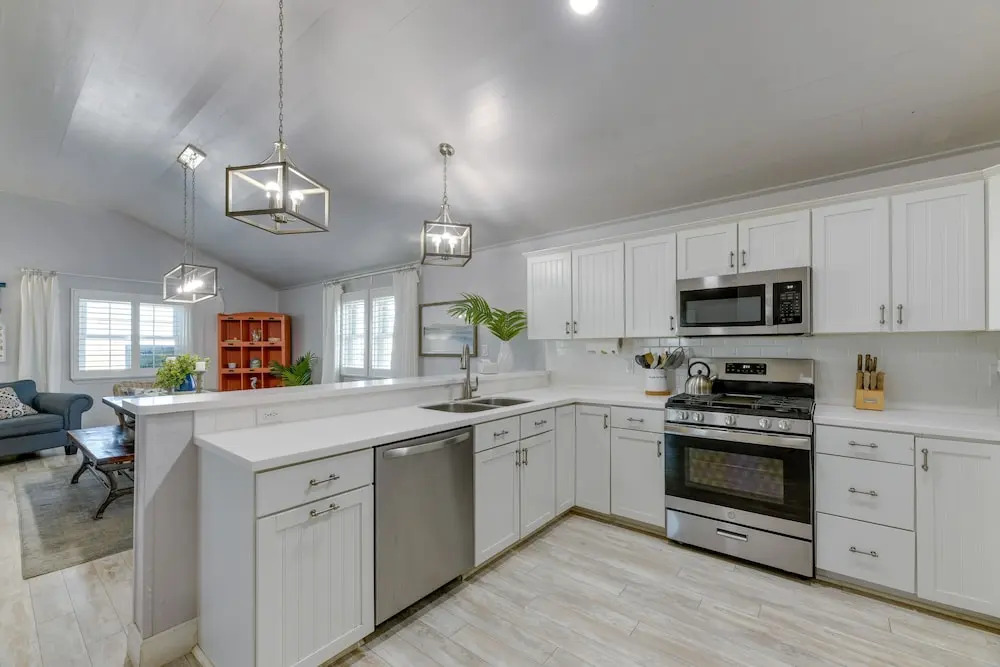 Private Pool & Furnished Deck: Port Aransas Home!