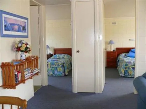 Sandpiper Holiday Units
