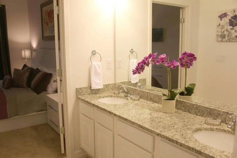 Comfortable Home With Game Room Near Disney