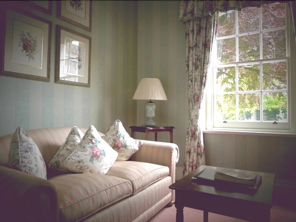 The Shelleys Hotel