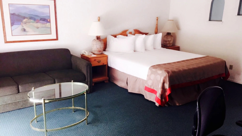 Ramada Oxnard