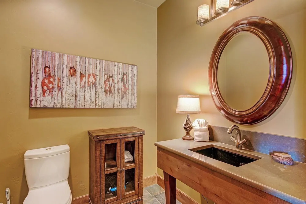 The Shores Lodge 3 Bedrooms 3.5 Bathrooms Home