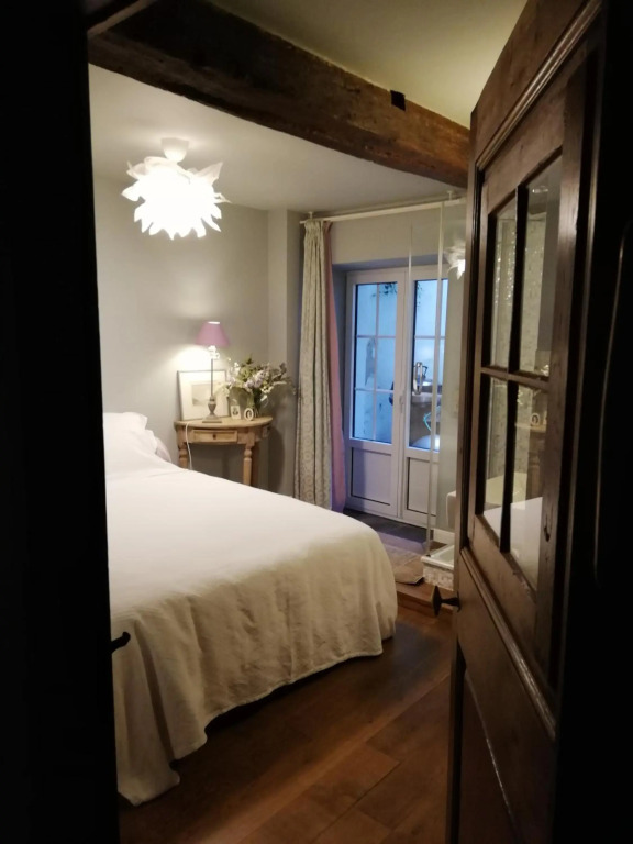 Un logis au 13 Faubourg de France à Bouillon à 50m de la Semois