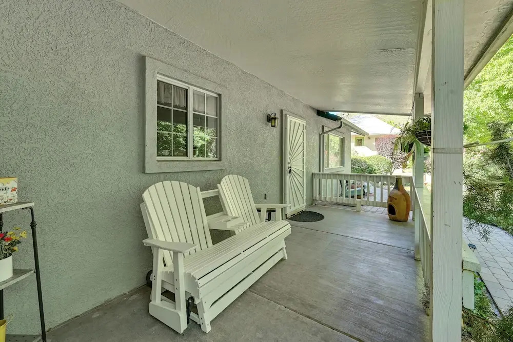 Patio & Mtn Views: Tranquil Sedona Gem