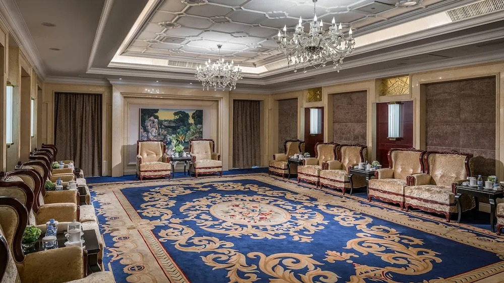 Holiday Inn Hotel & Suites Wuhan New City by IHG