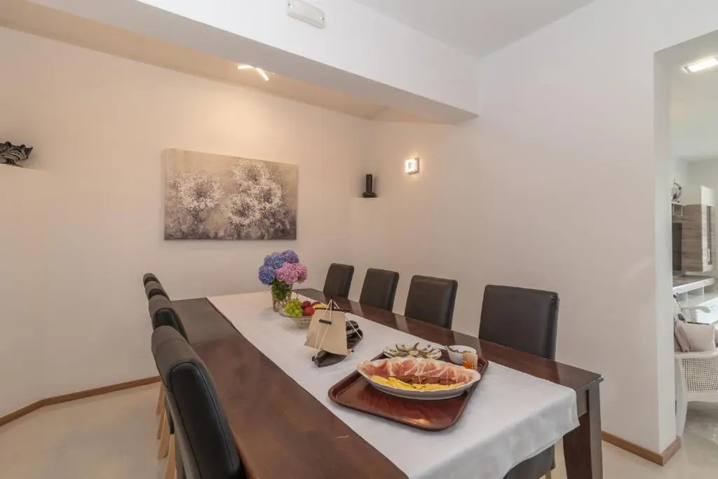 Villa Confido Luxury Apartment 01