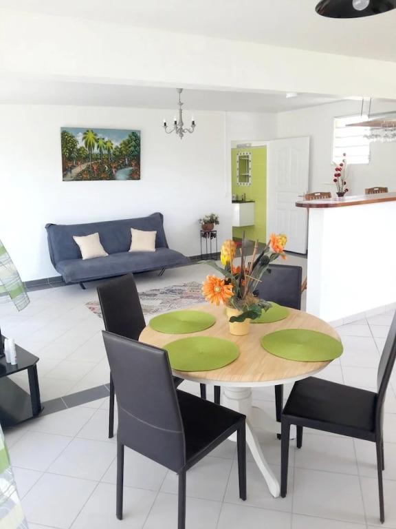 House With one Bedroom in Les Trois-îlets, With Pool Access, Enclosed