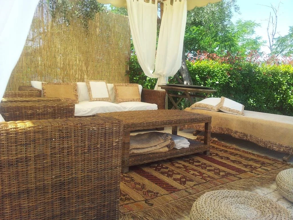 Villa Altar