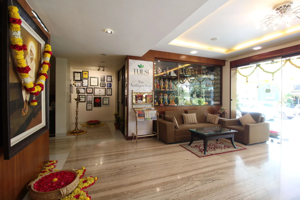 MARIGOLD-Newly Renovated Hotel