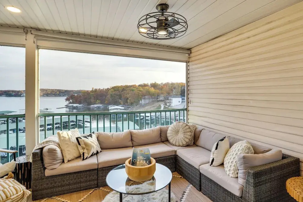 Views + Pool Access: Luxurious Lake Ozark Condo