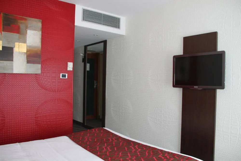 Brit Hotel Belfort Centre - Boreal