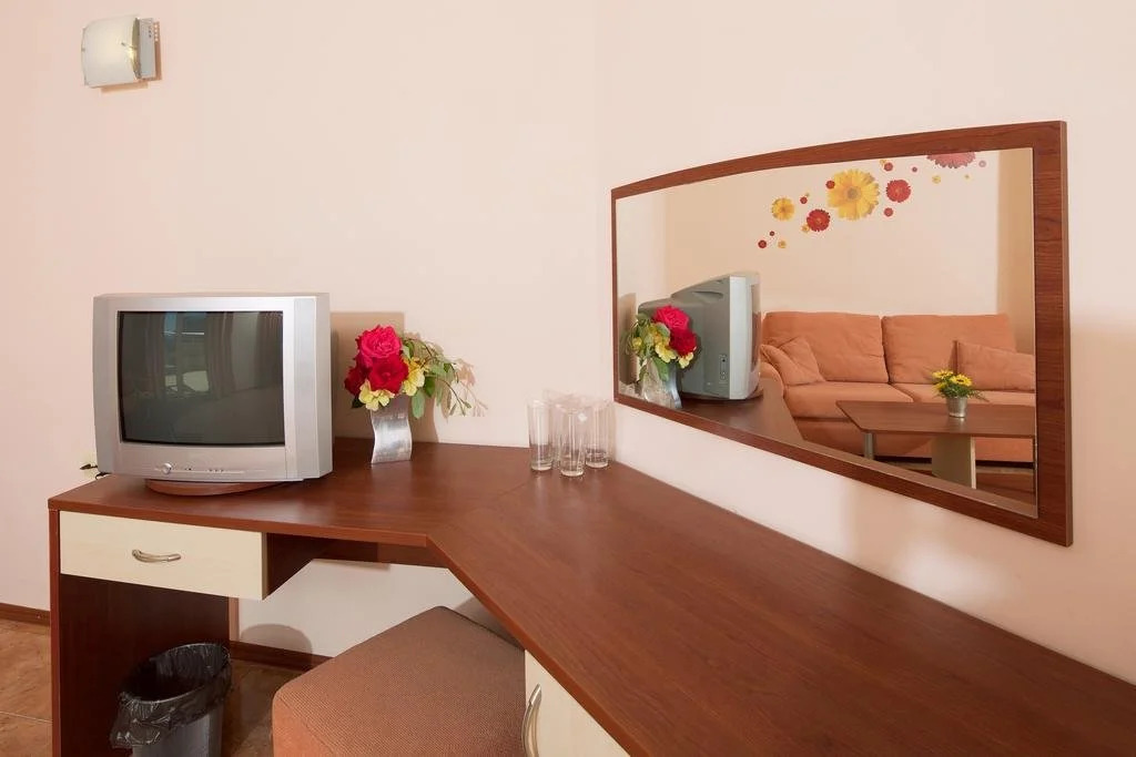 Sunny Flower Hotel