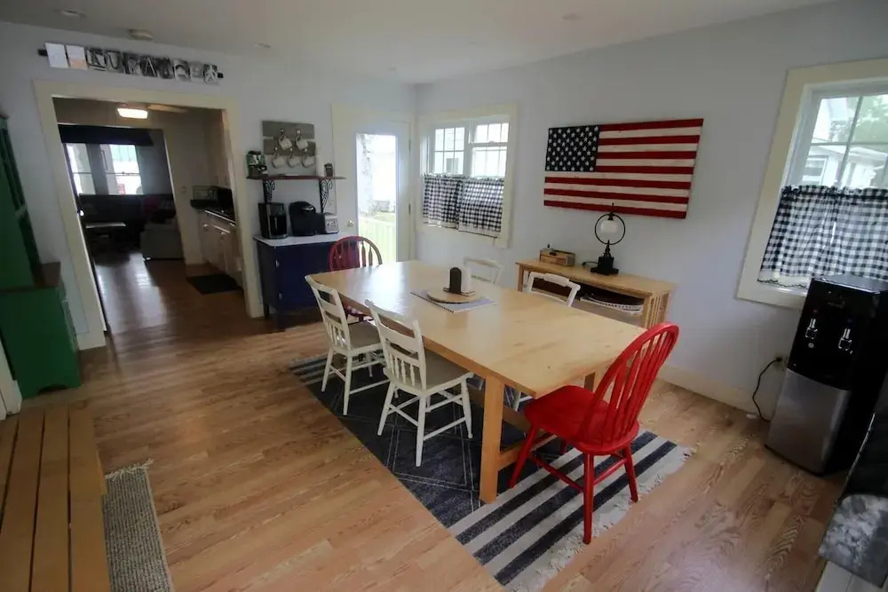 3314 Highland Ave. 4 Bedroom Home by RedAwning